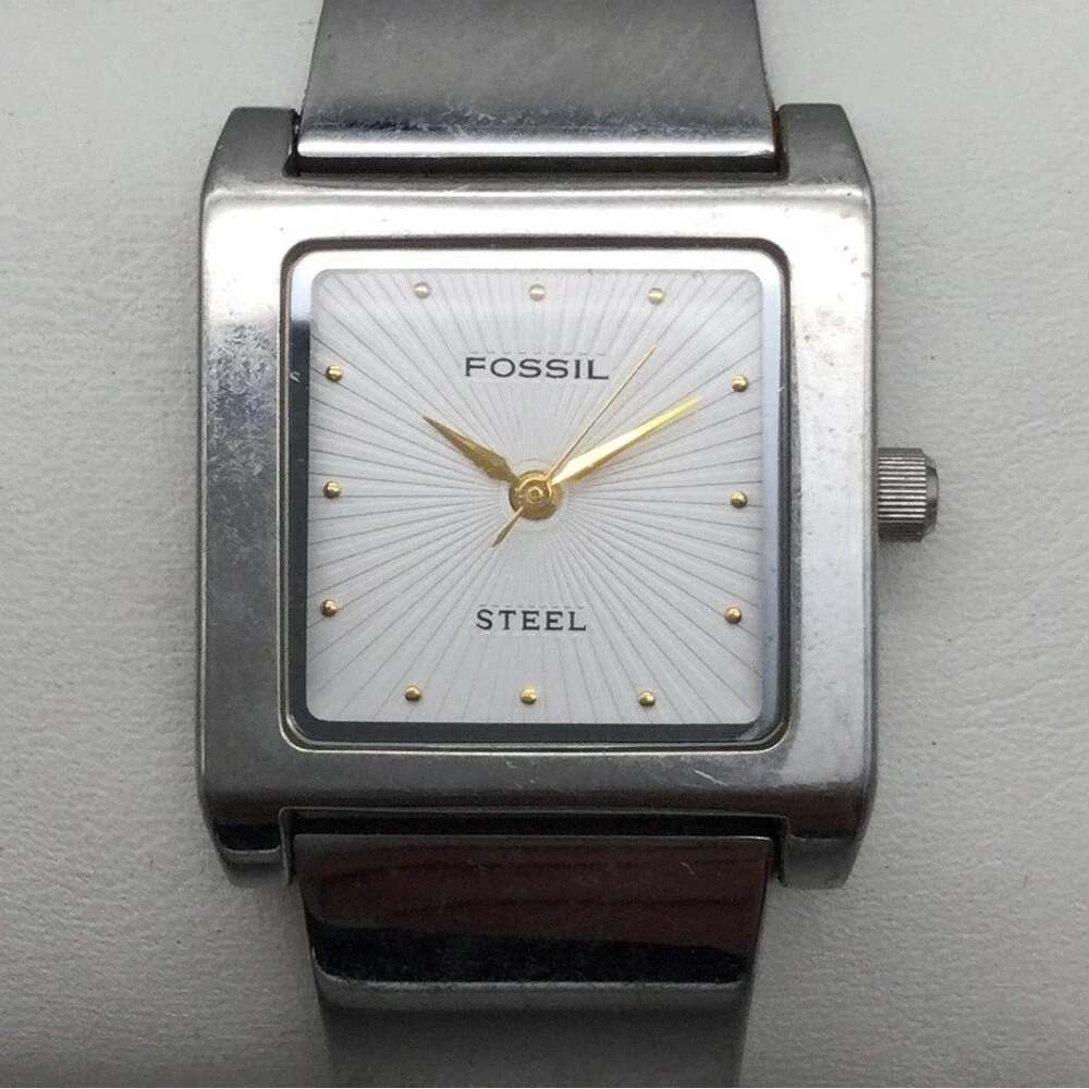Fossil Womens Watch 25mm Square Silver Tone Steel FS-2563 New Battery 6.5